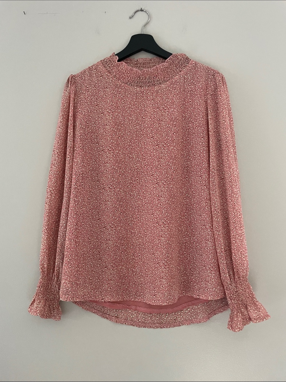 Light Pink Long-Sleeve Textured Blouse with Smocked Cuffs